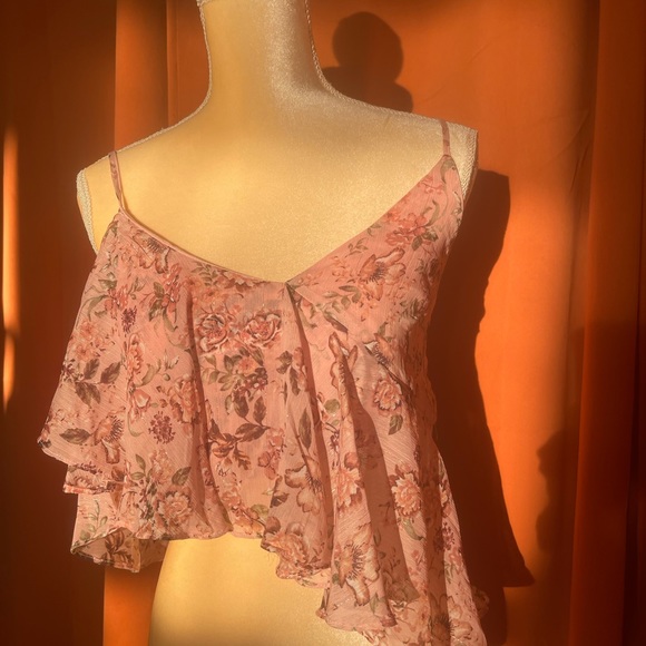 Top - Picture 2 of 8